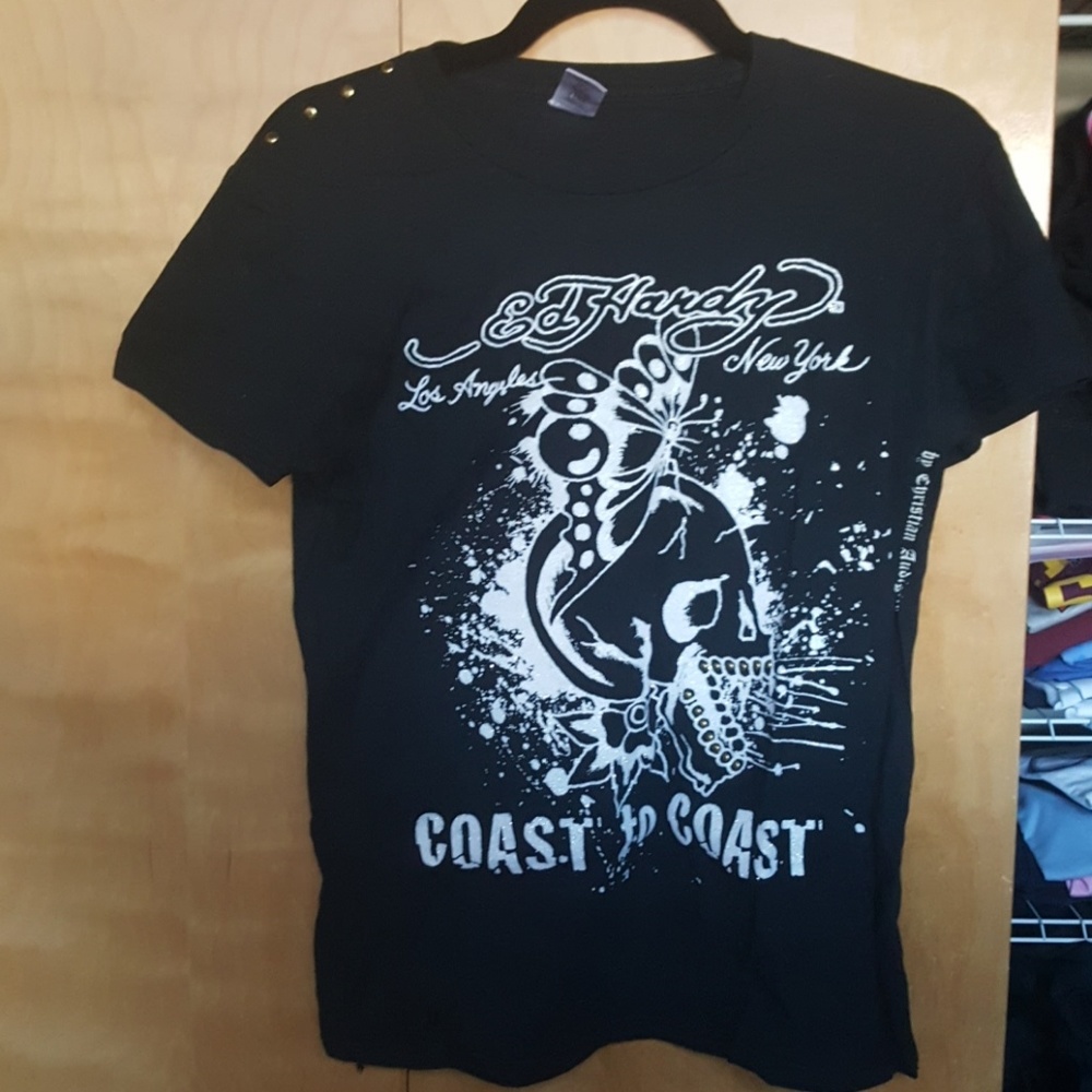 Ed Hardy Skull Tshirt in black Womens